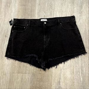 Abercrombie & Fitch Premium High Rise 4" Mom Short - Size 18/20